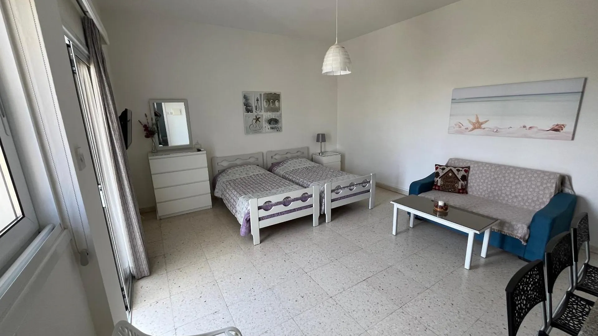 Themis Beach Apartments Larnaca
