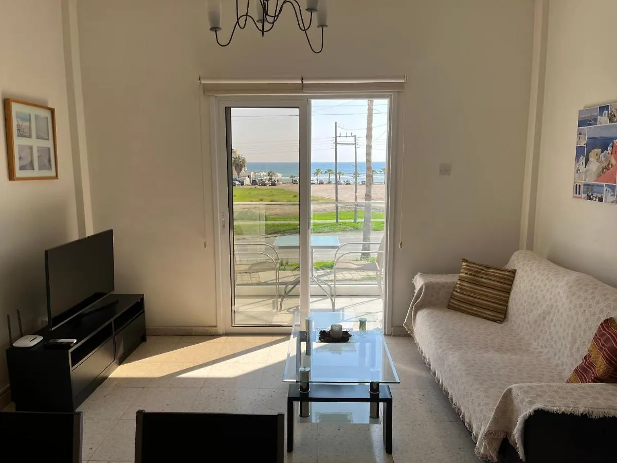 Themis Beach Apartments Larnaca